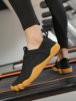 Men's Wide-Toe Mesh Hiking Shoes